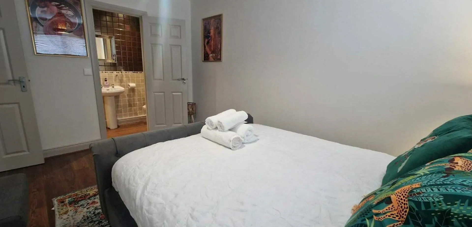 Refurbed Modern & Stylish 3Bd - Garden Pets Ok Villa Dublin 0*,  Ireland